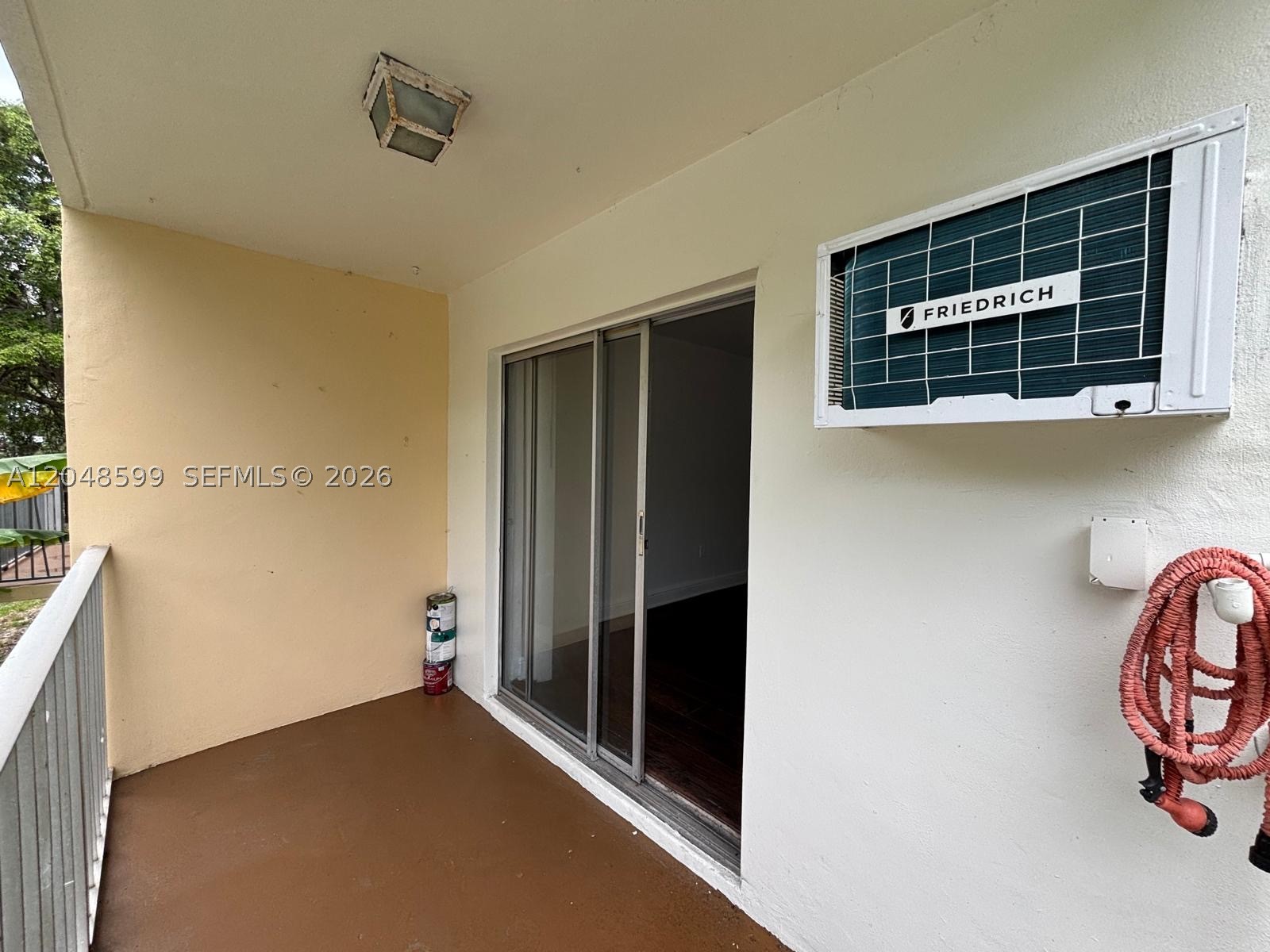 North Miami photo 4