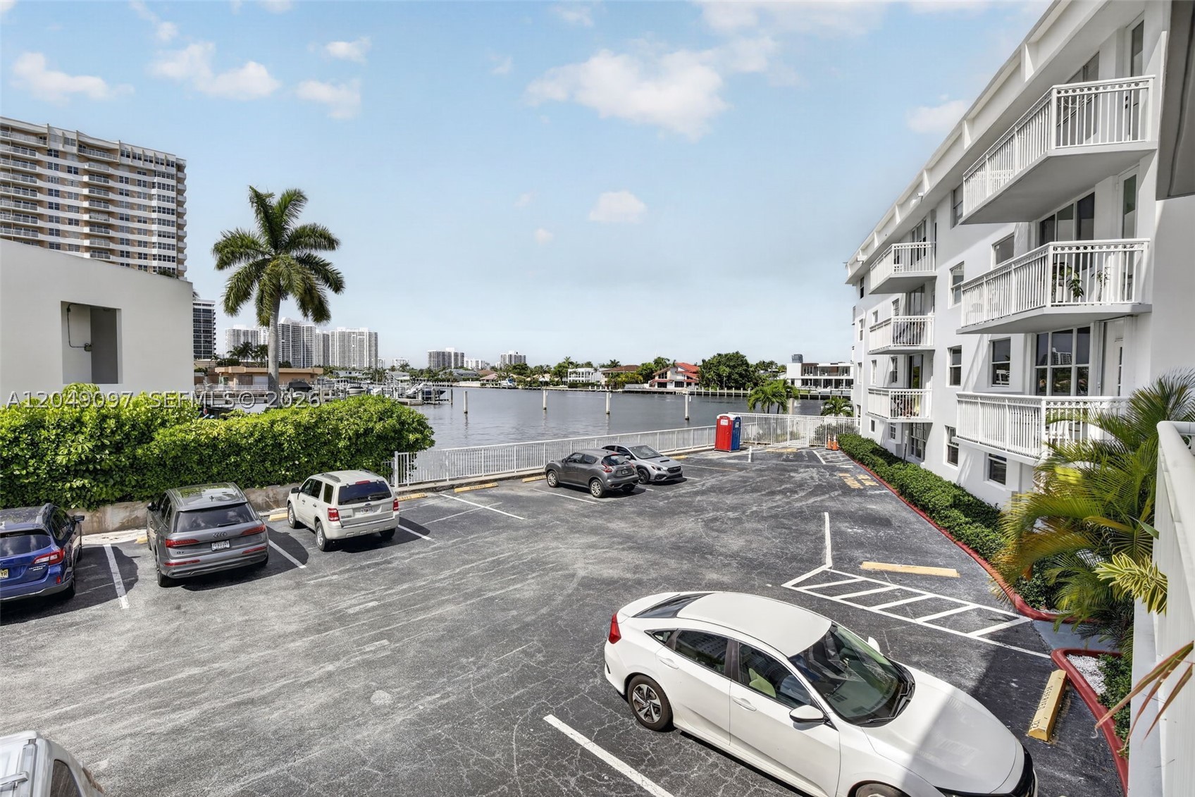 Hallandale Beach photo 1