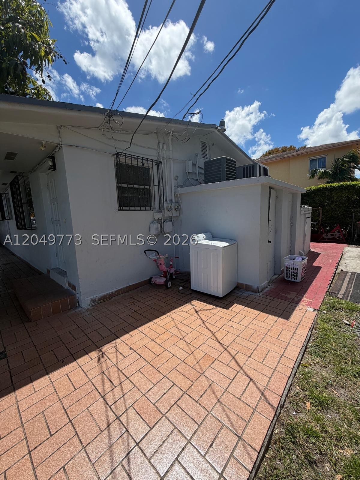 Hialeah photo 5