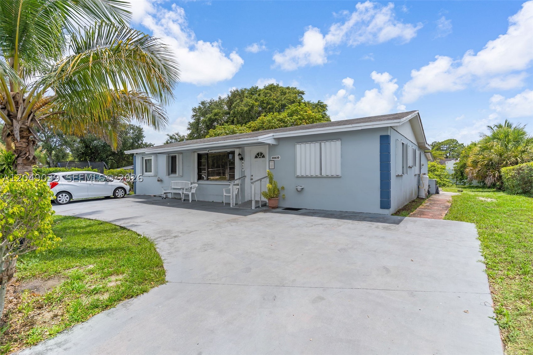 Miami Gardens photo 1