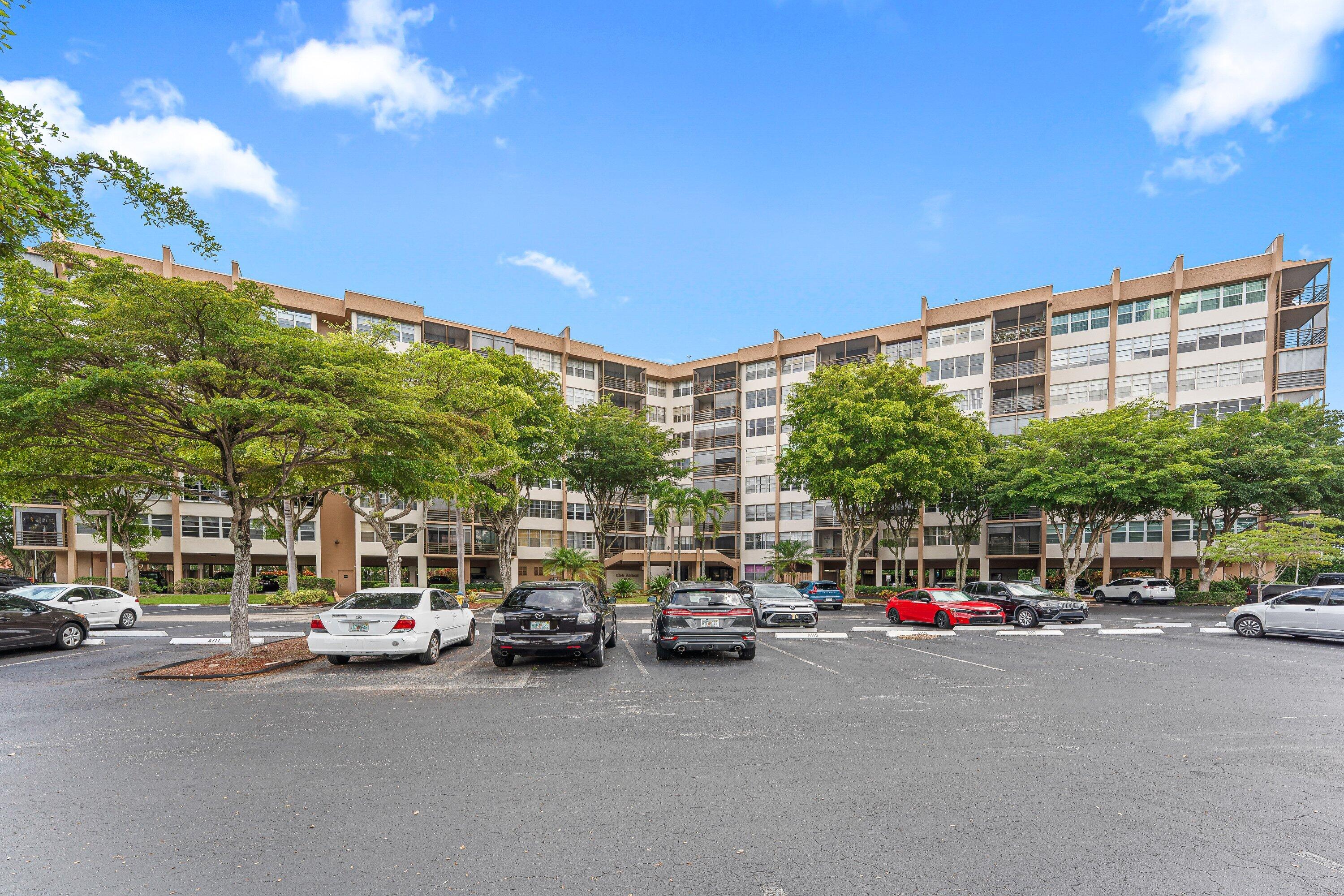 Pembroke Pines photo 2