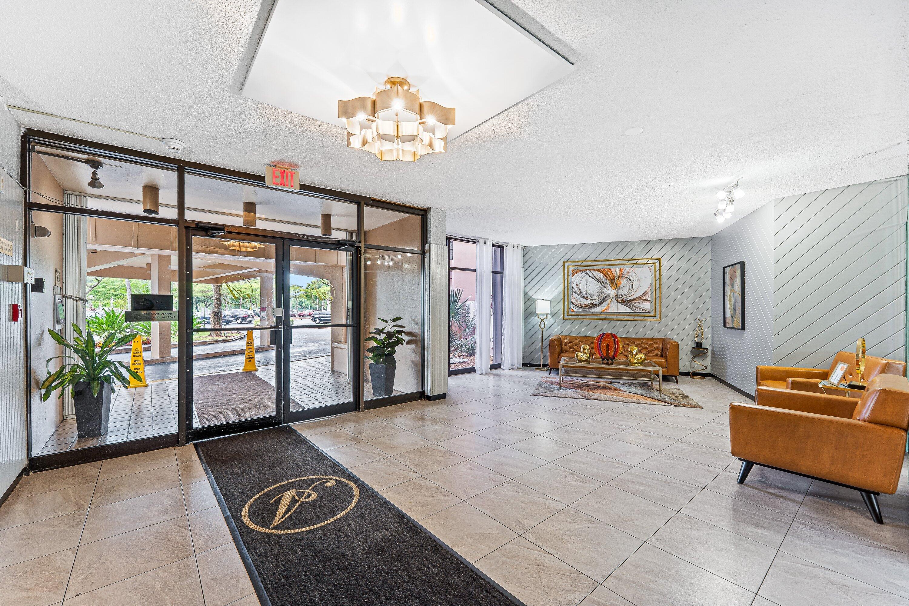 Pembroke Pines photo 4