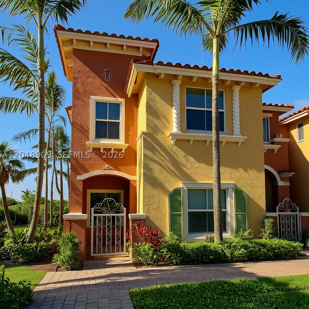 Pembroke Pines photo 1