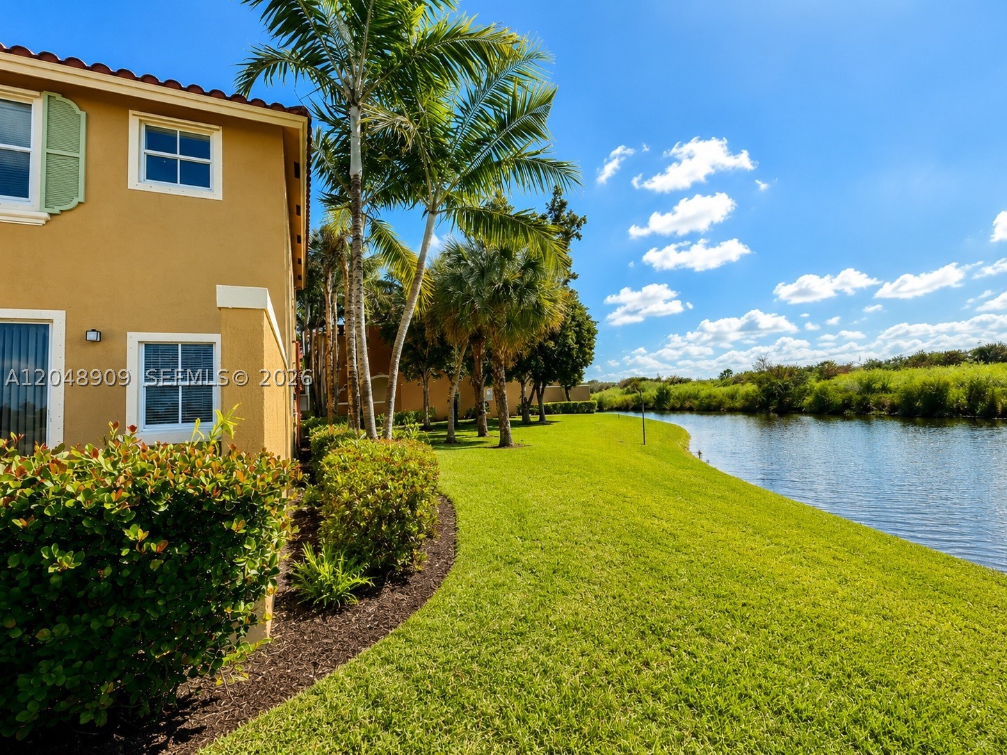 Pembroke Pines photo 5