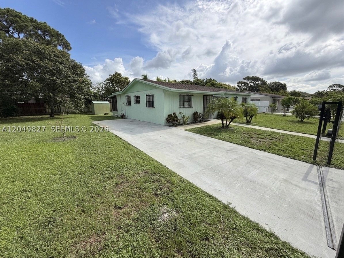 Miami Gardens photo 1