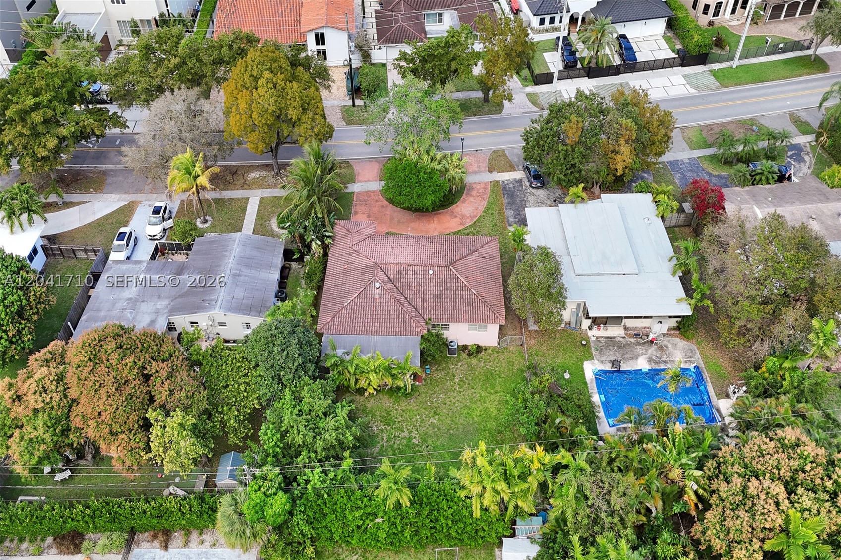 North Miami photo 4