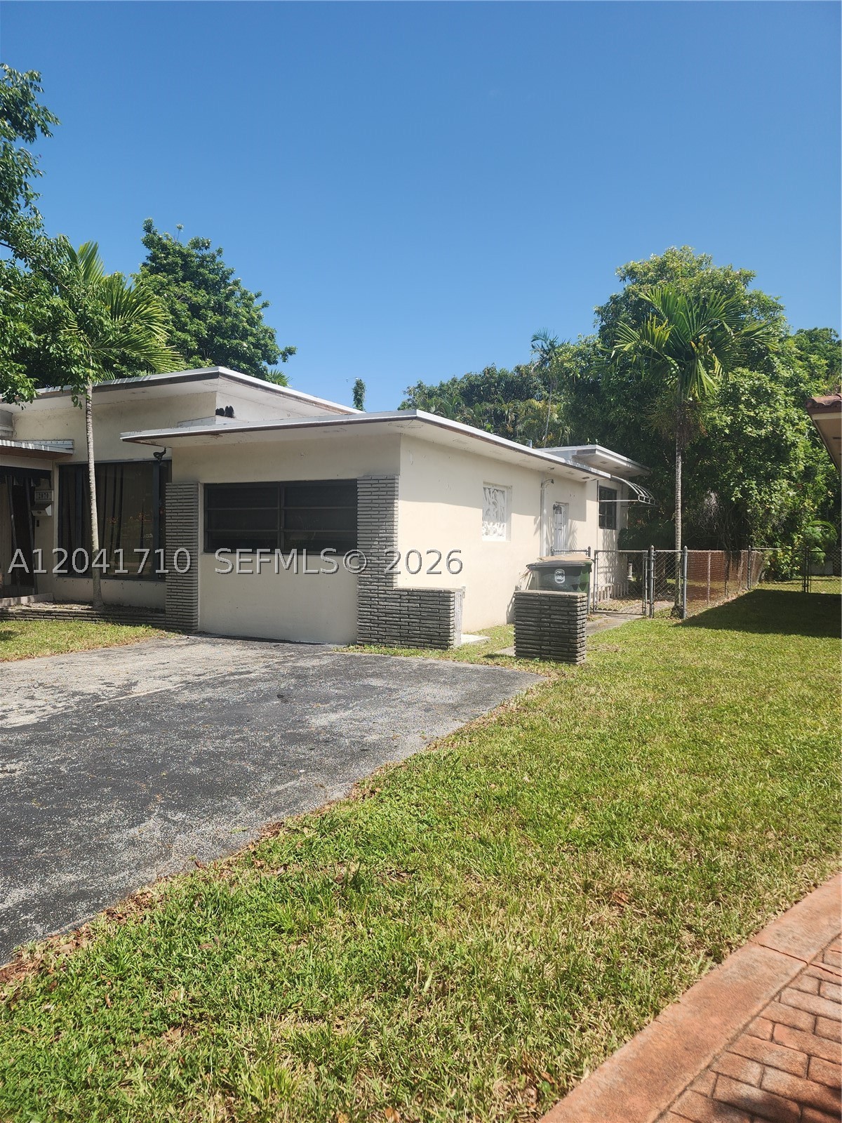 North Miami photo 5
