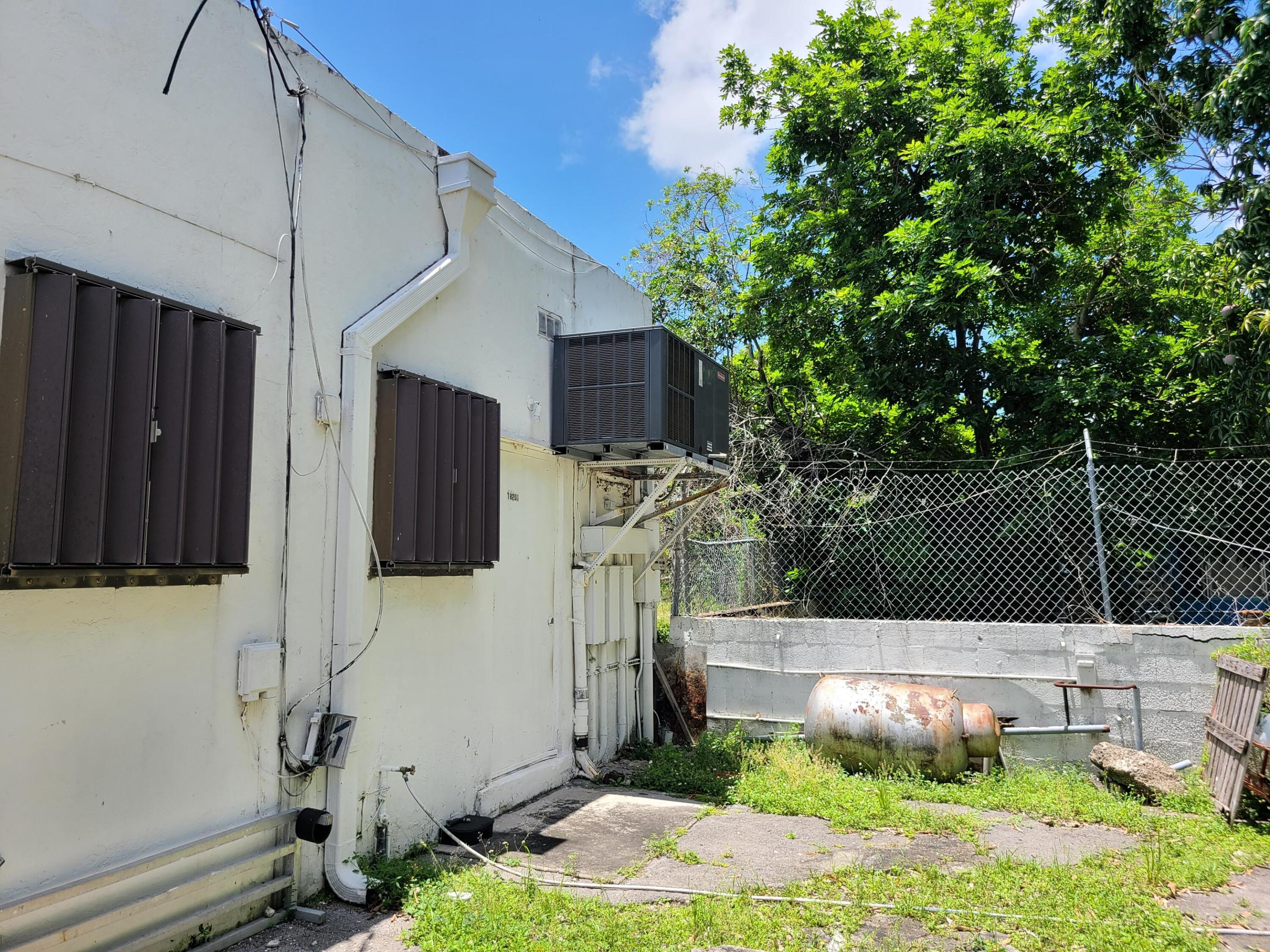 Miami Gardens photo 4