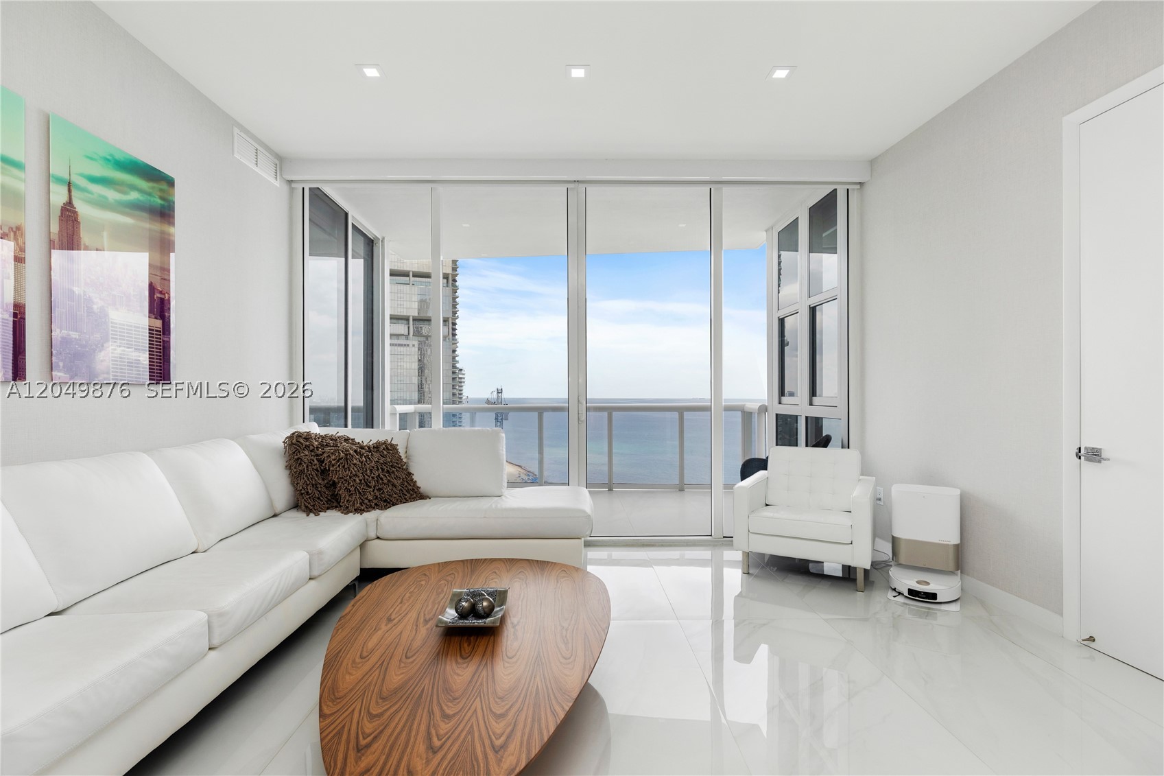 Sunny Isles Beach photo 2