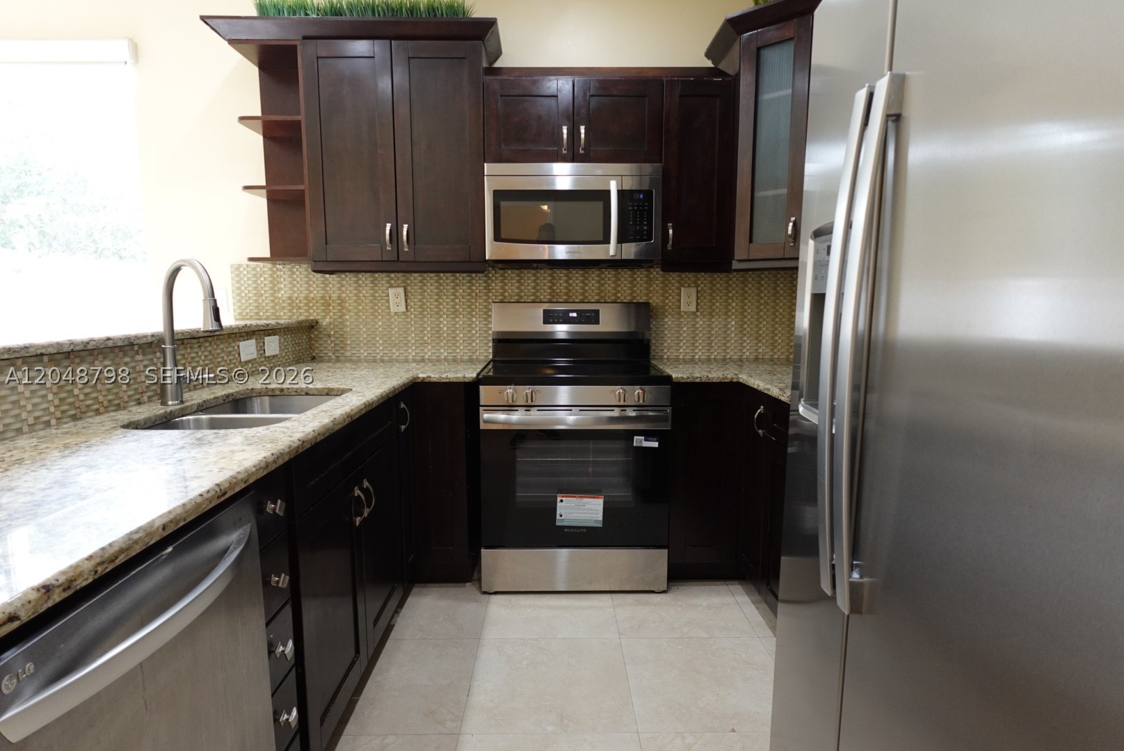Pembroke Pines photo 2