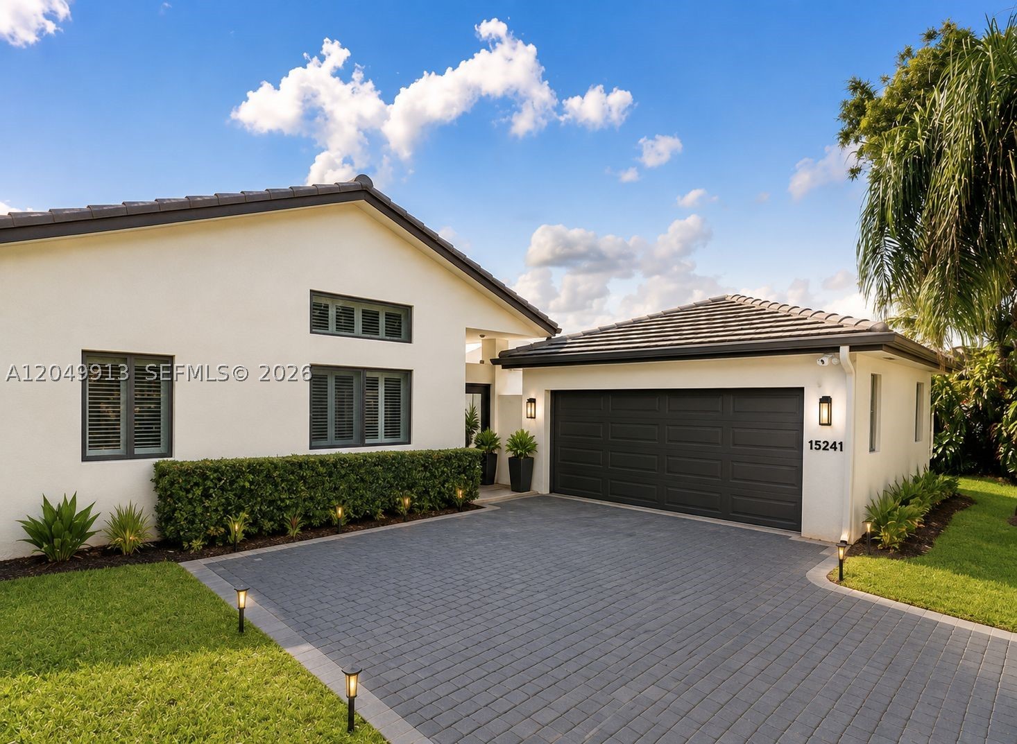 Miami Lakes photo 2