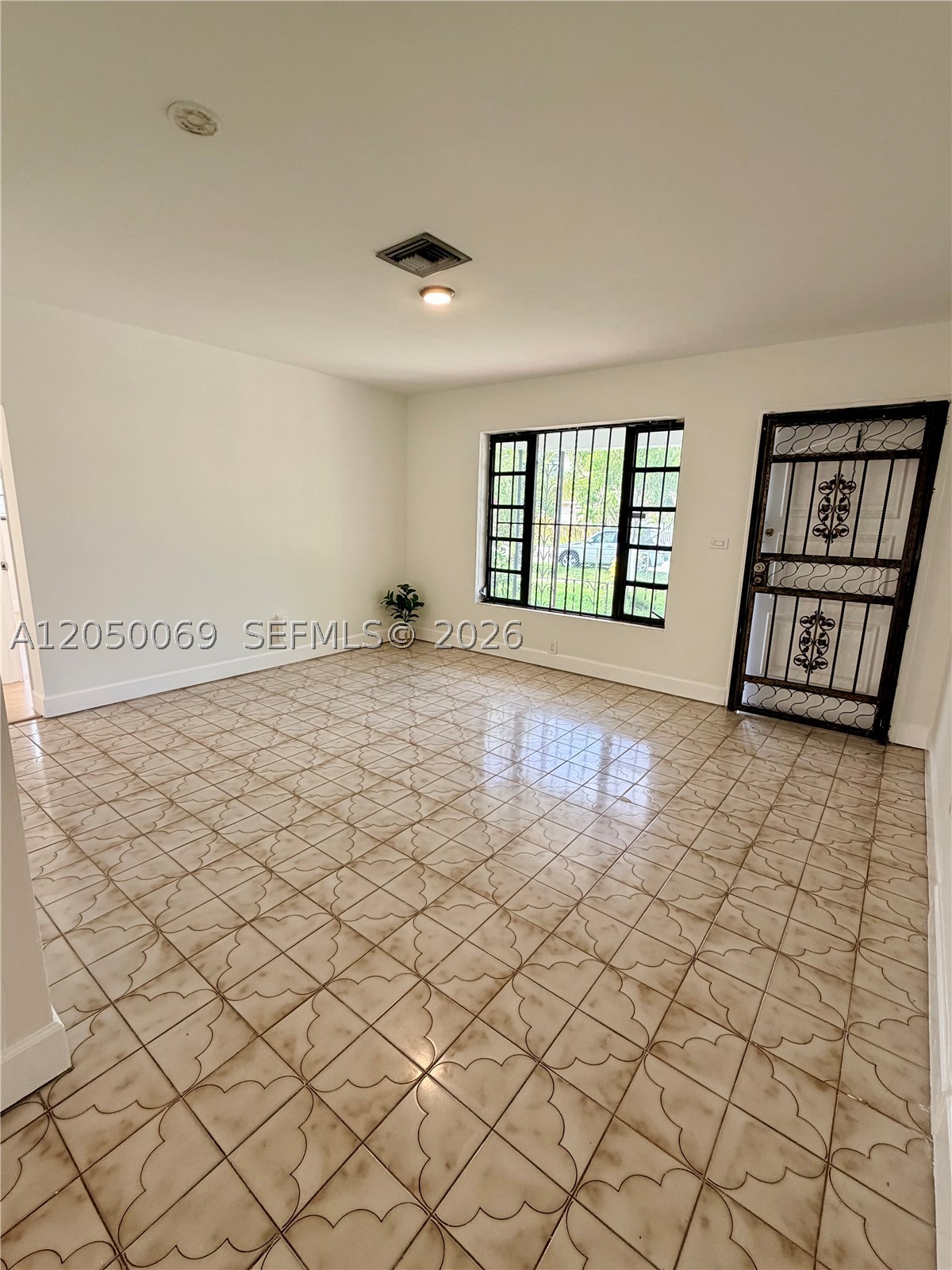 Opa Locka photo 5