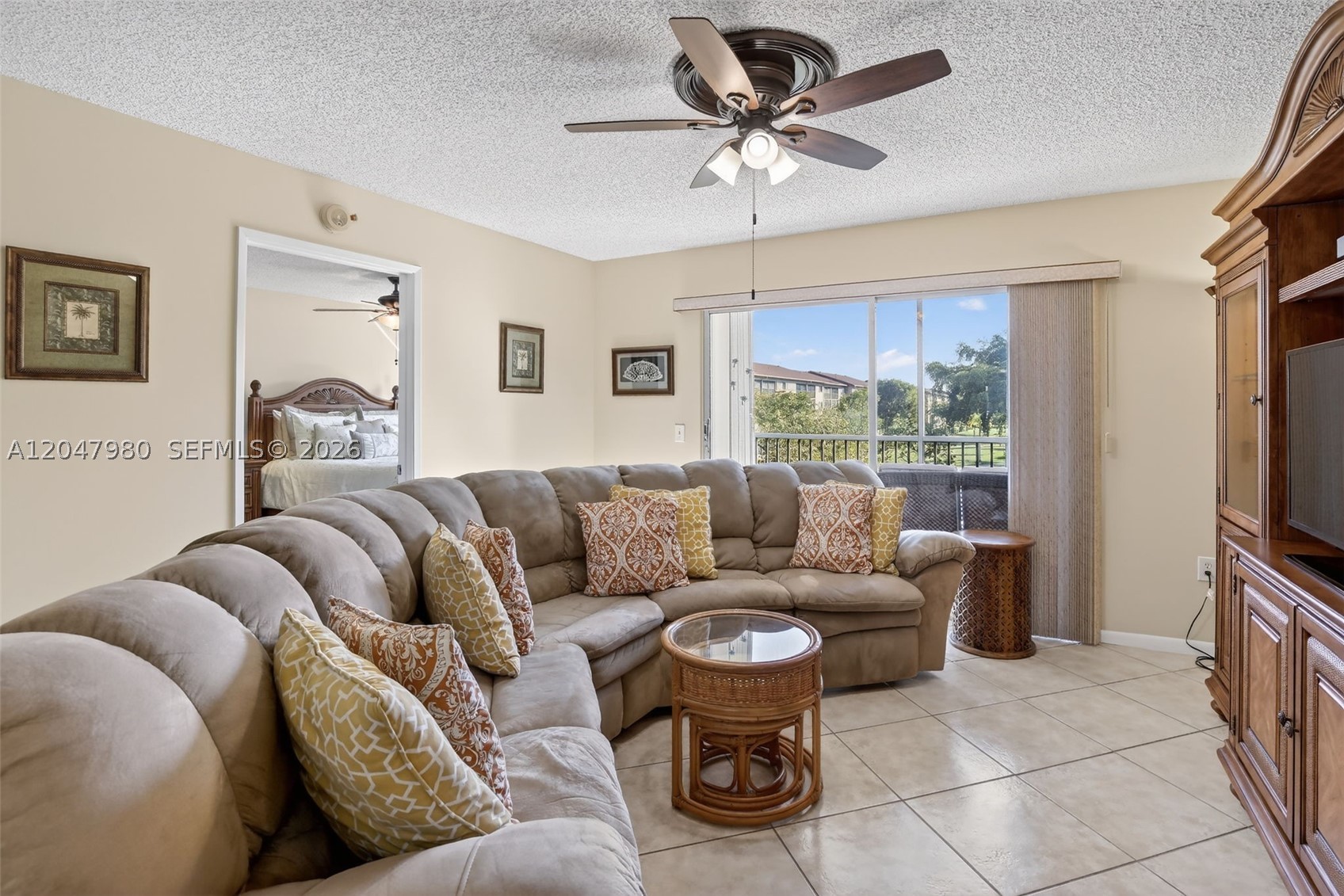 Pembroke Pines photo 2
