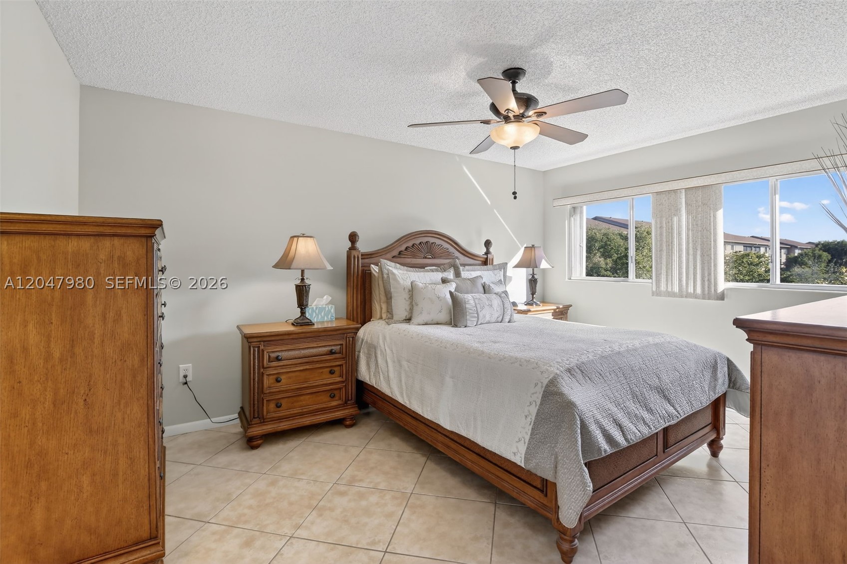 Pembroke Pines photo 4
