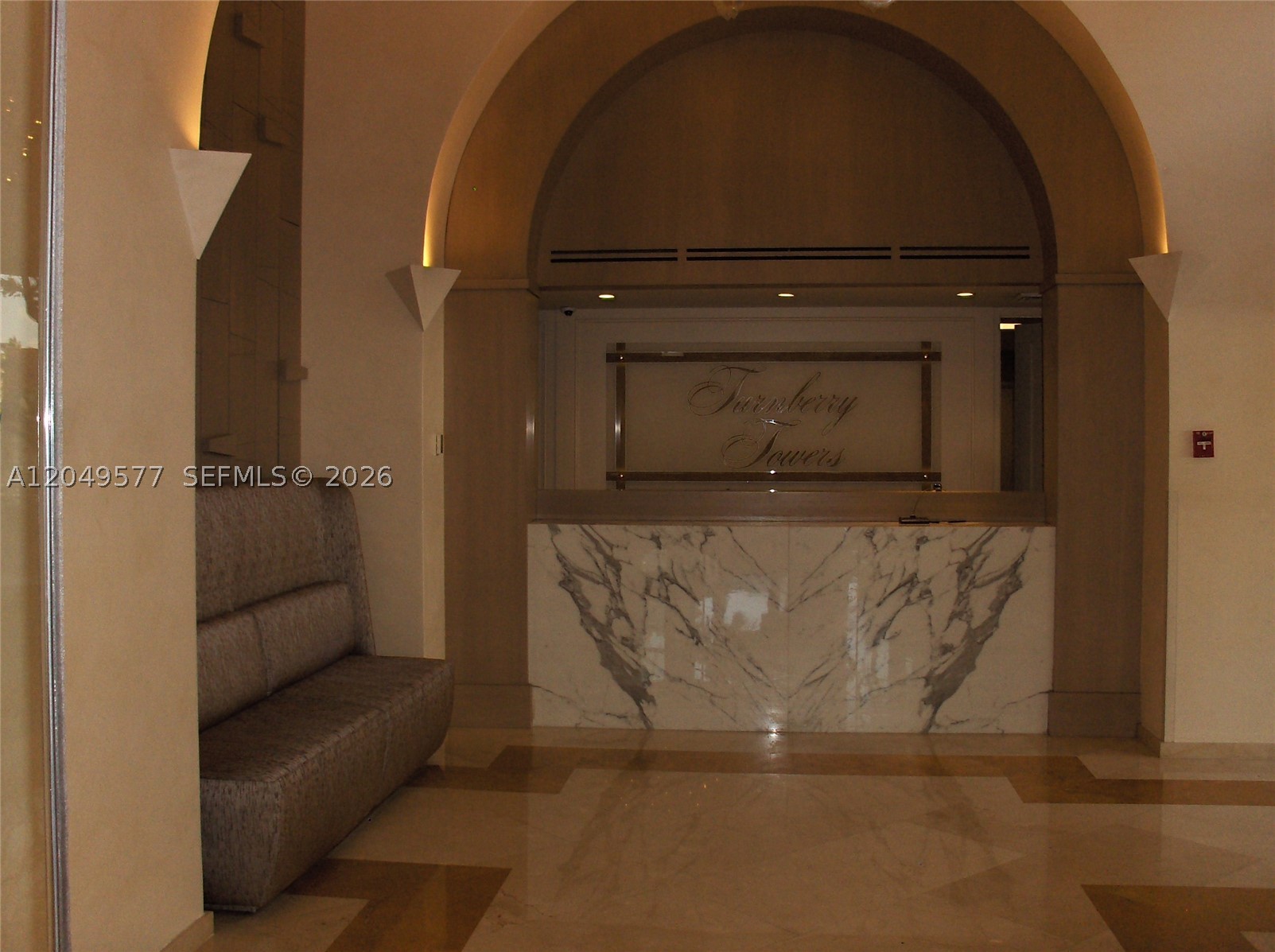 Aventura photo 2