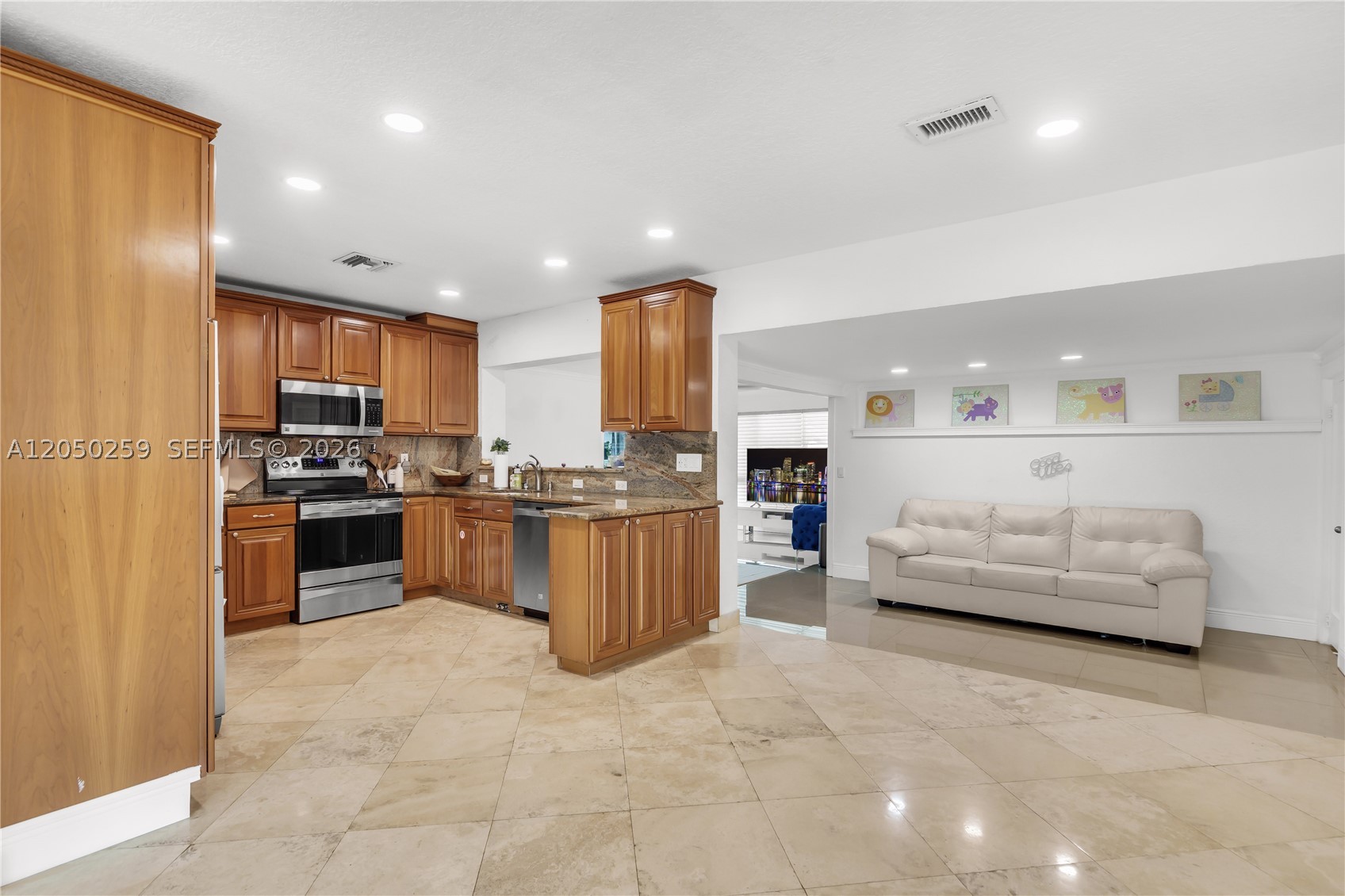 Wilton Manors photo 4