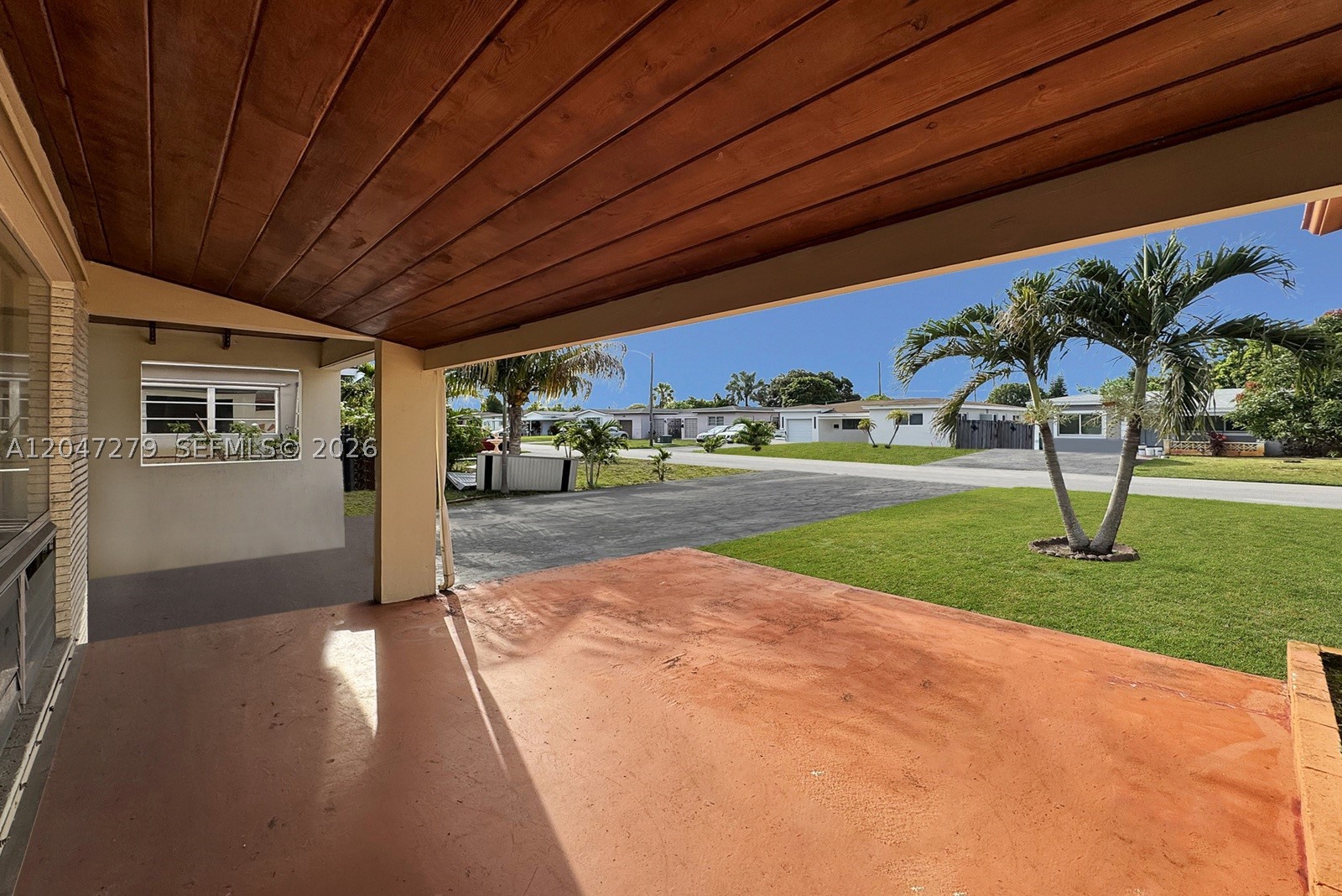 Miramar photo 4