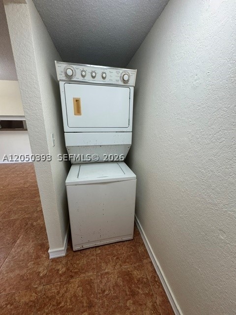 Miramar photo 5