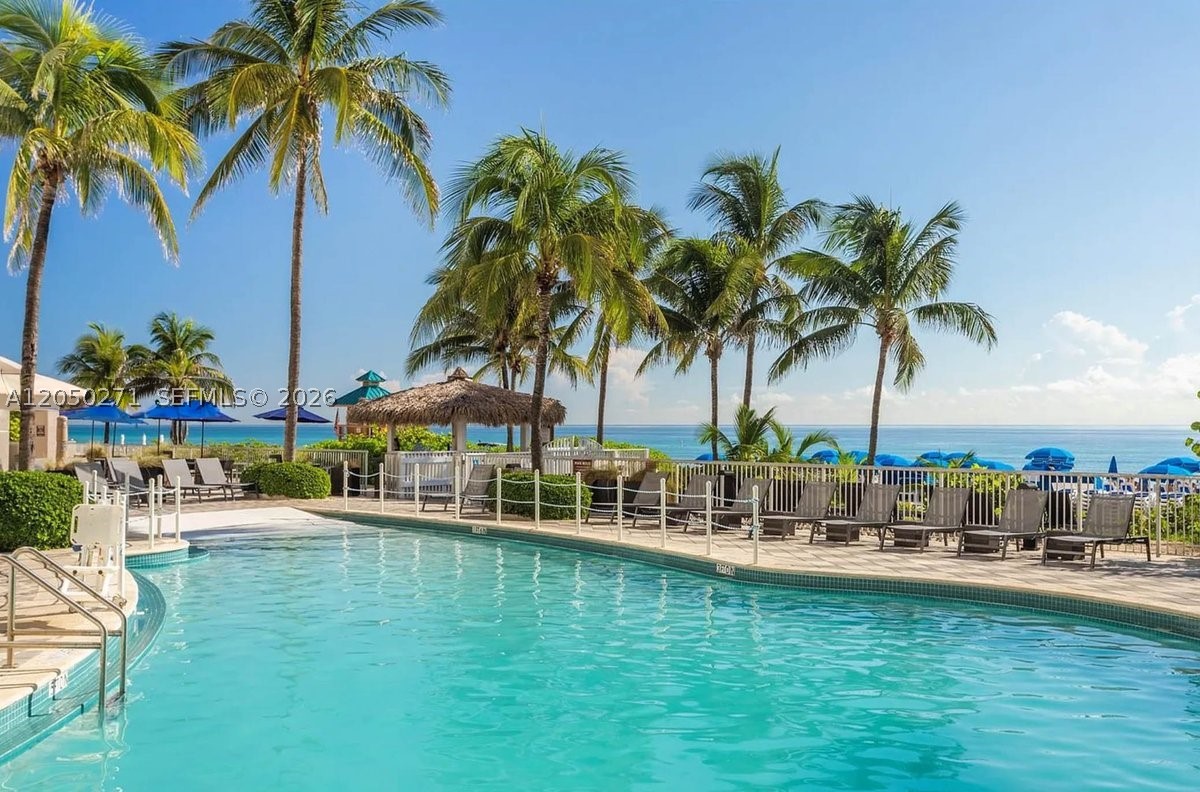 Sunny Isles Beach photo 1