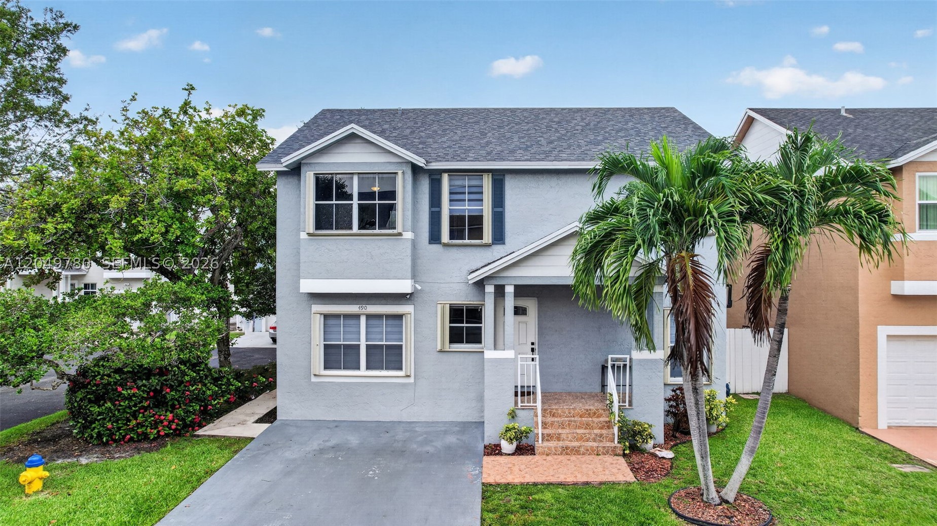Pembroke Pines photo 1