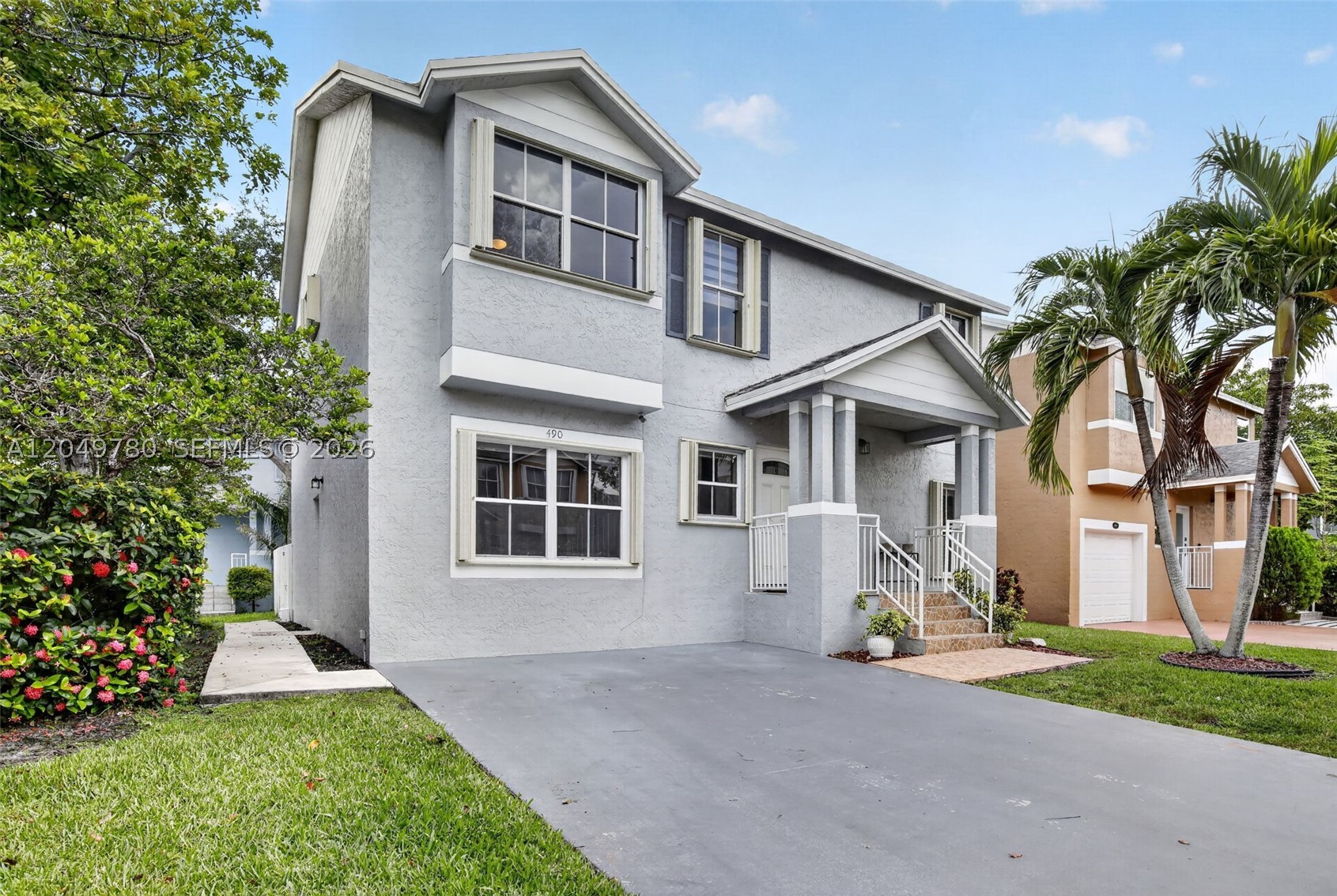 Pembroke Pines photo 2