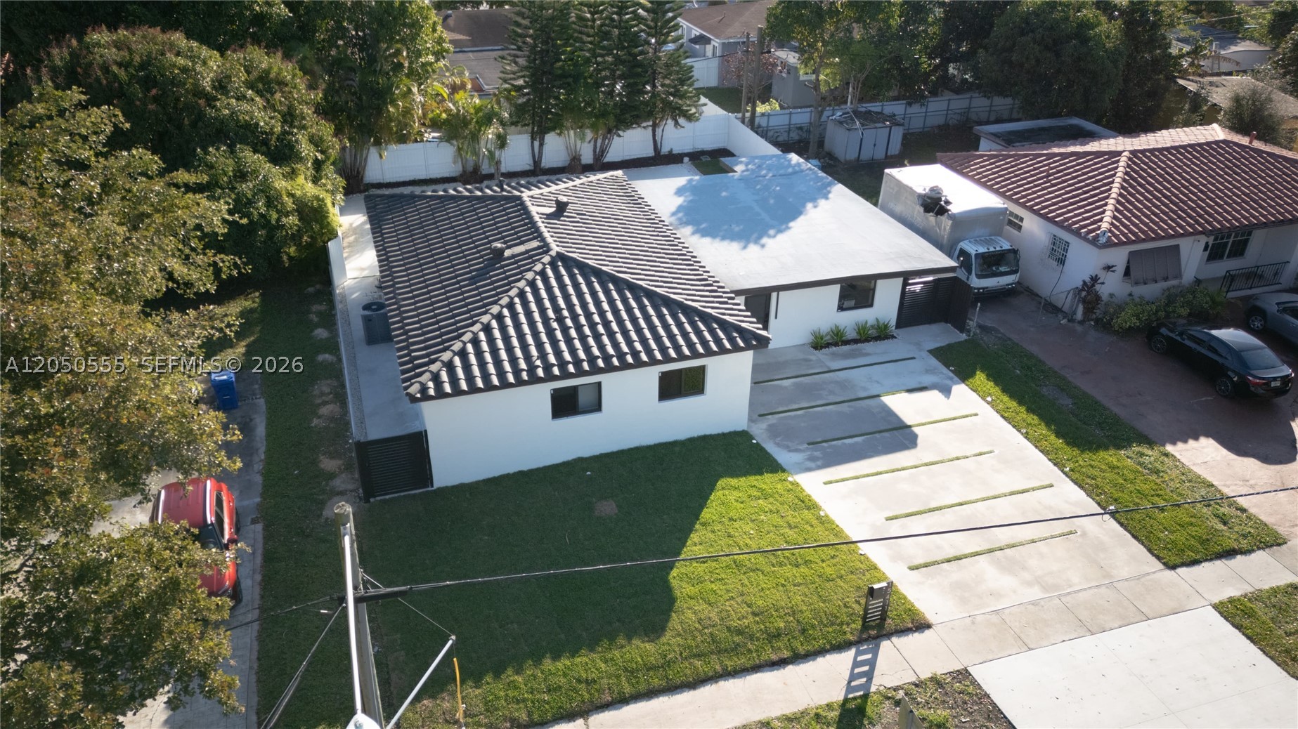 North Miami Beach photo 2