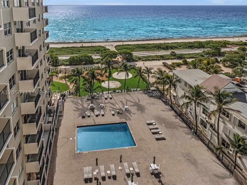 Surfside photo 4