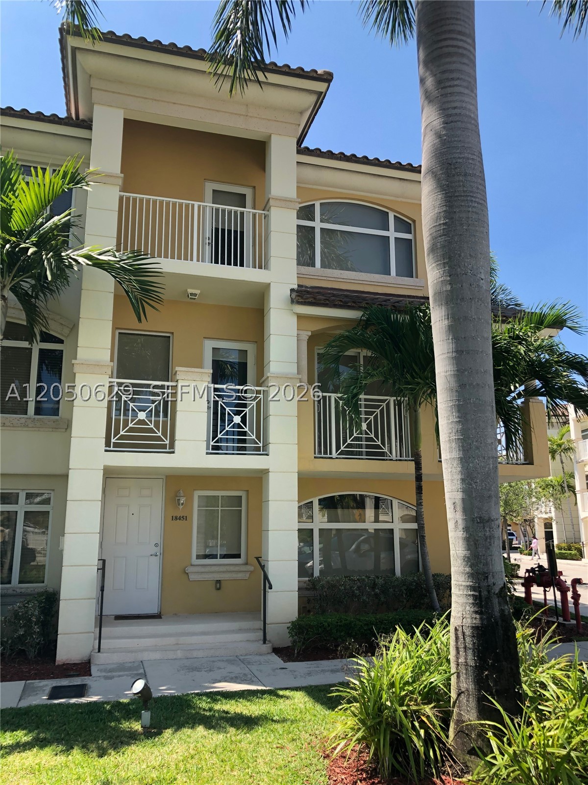 Aventura photo 1