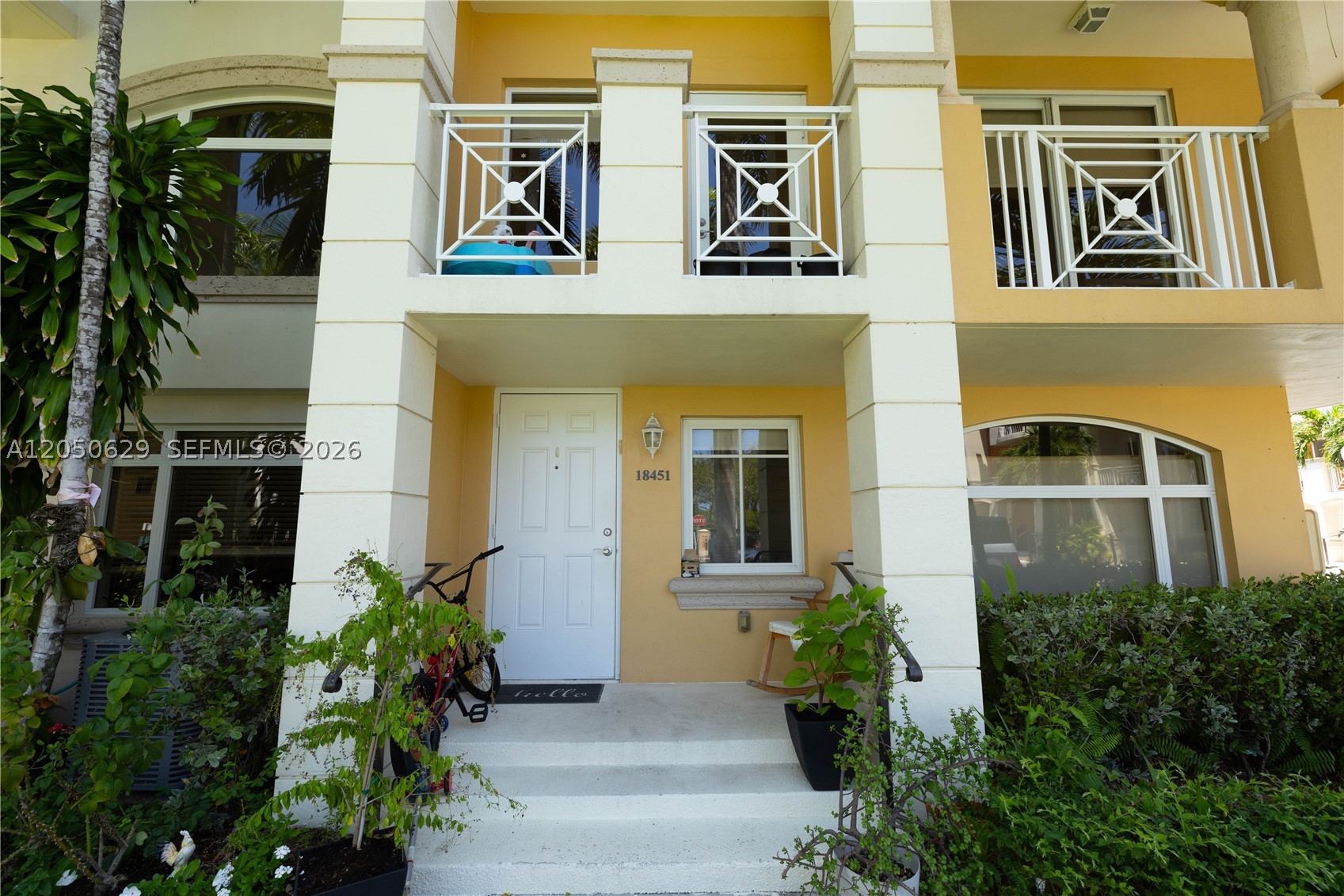Aventura photo 2