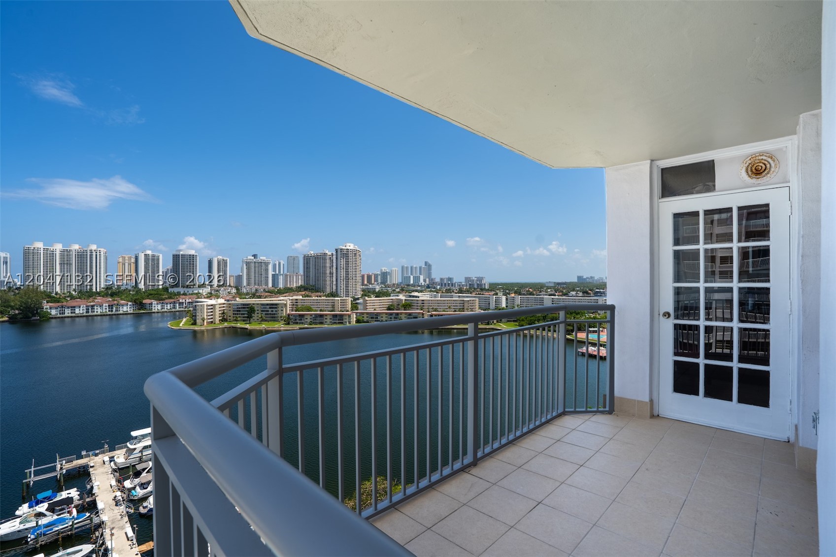 Aventura photo 5