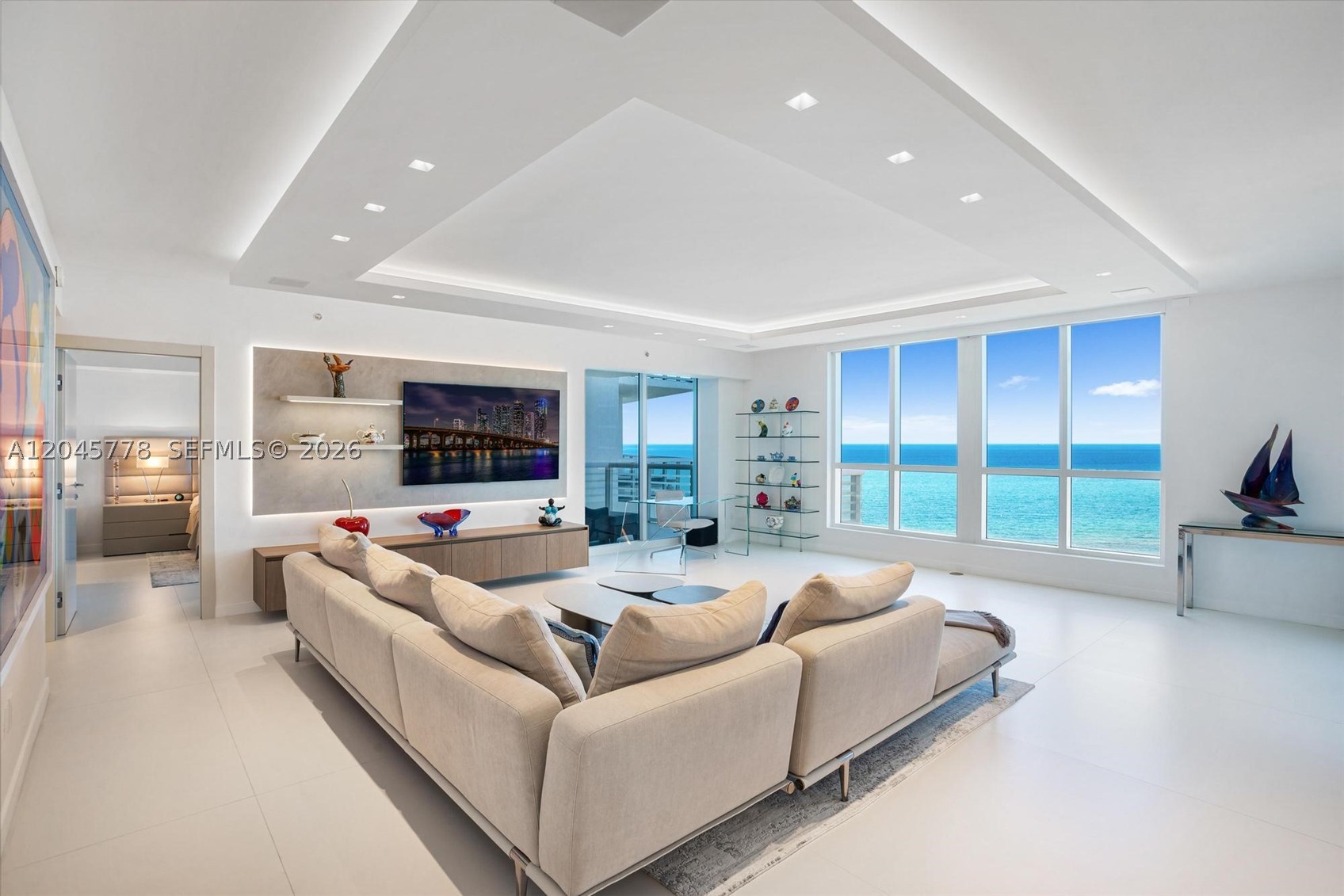 Miami Beach photo 1