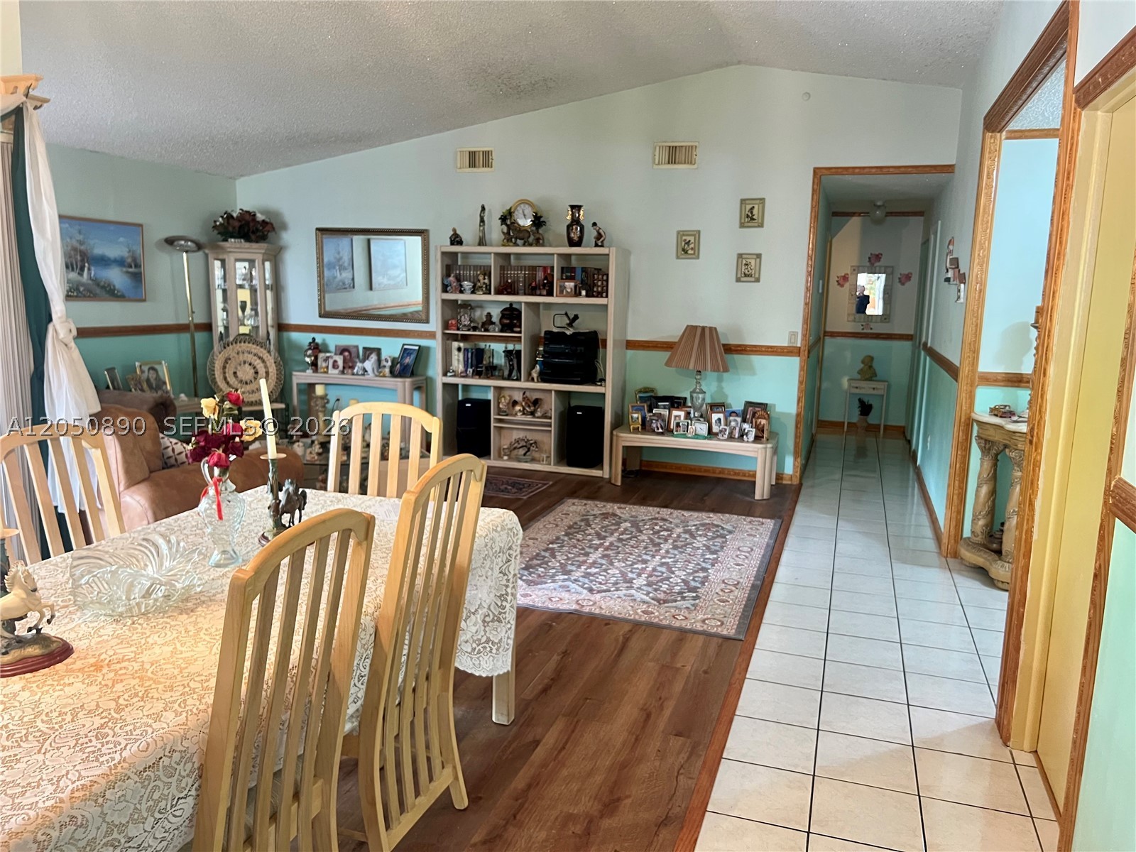 Homestead photo 5