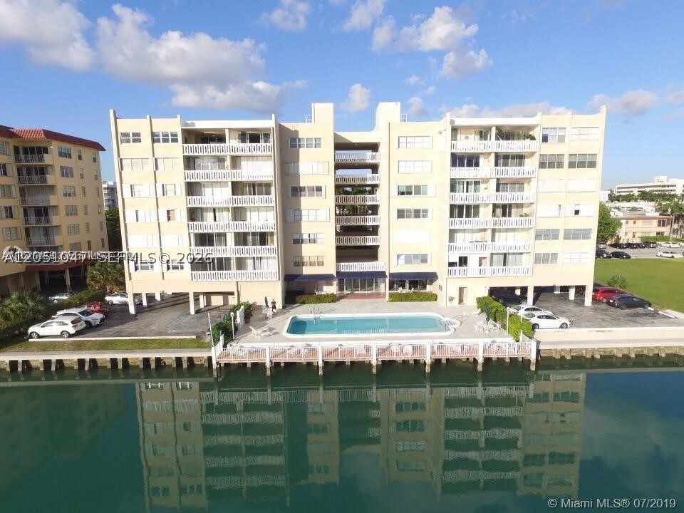 Bay Harbor Islands photo 1