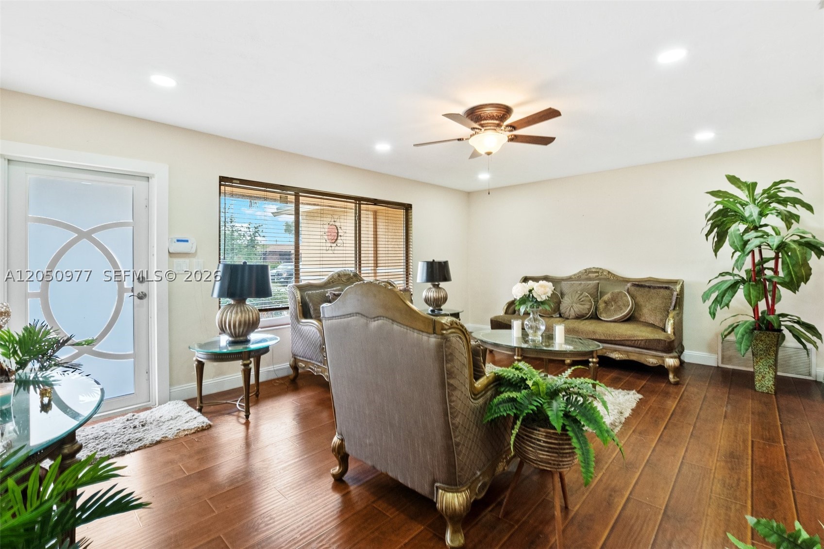 Pembroke Pines photo 4