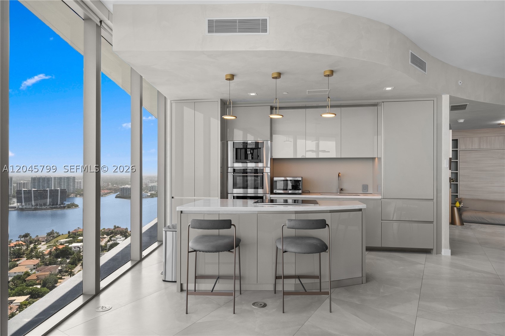 Sunny Isles Beach photo 3