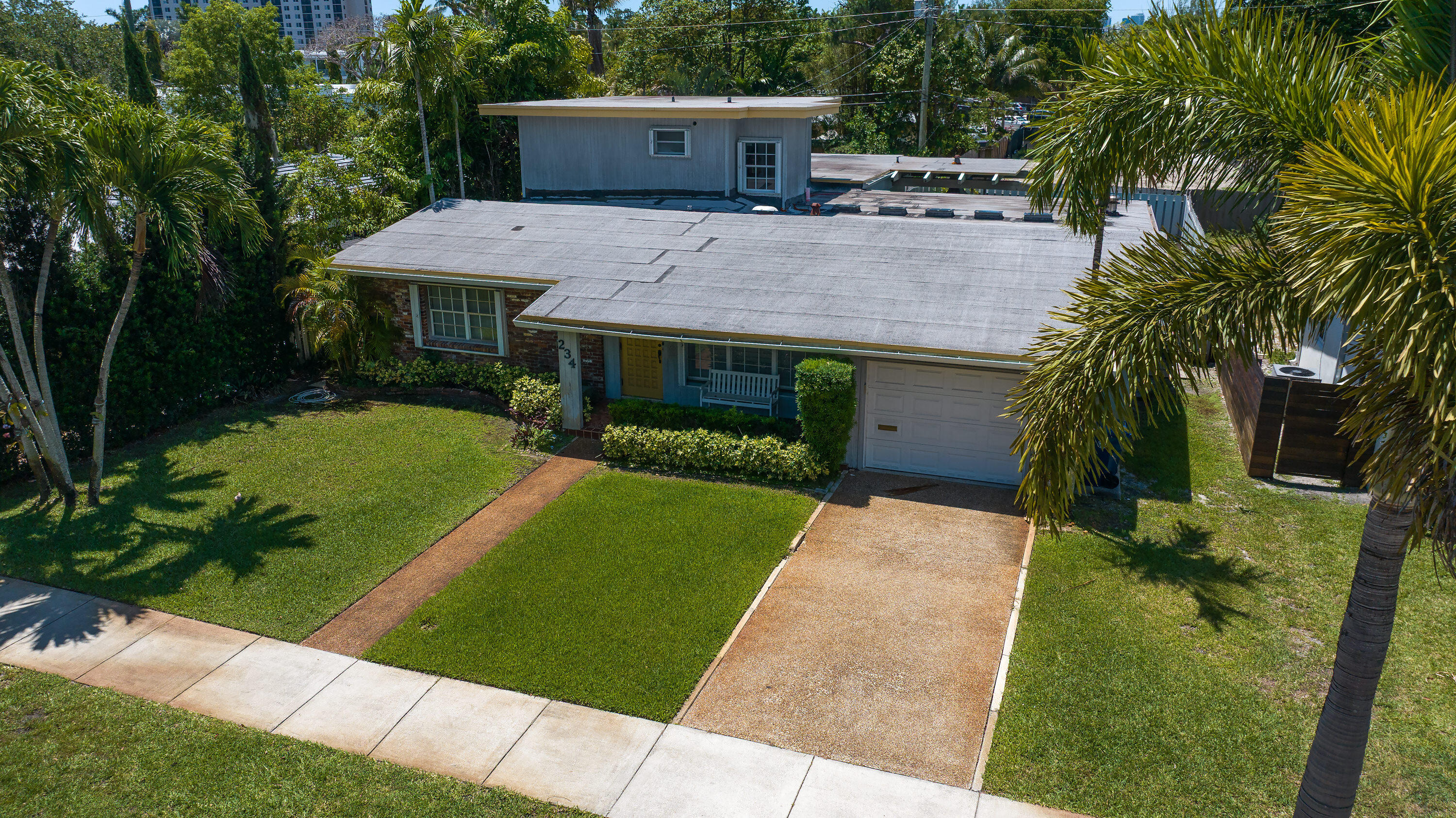 Wilton Manors photo 1