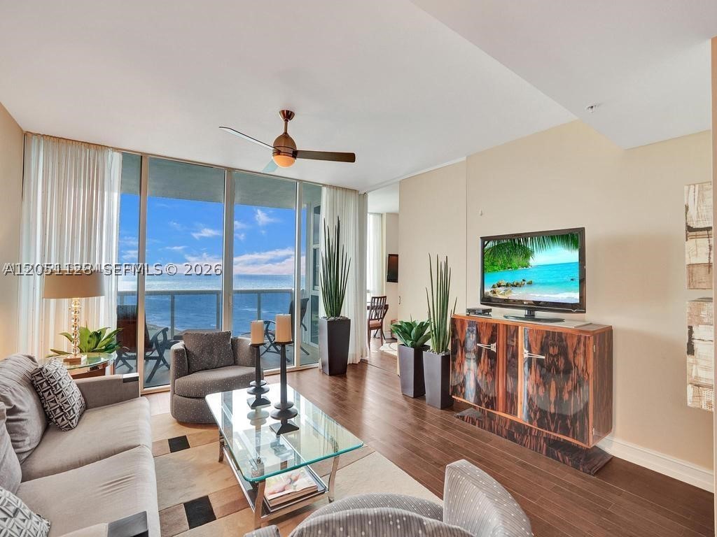 Sunny Isles Beach photo 4