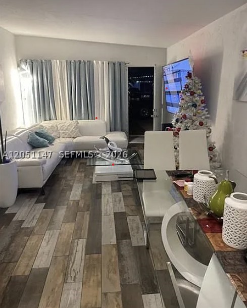 Miami photo 1