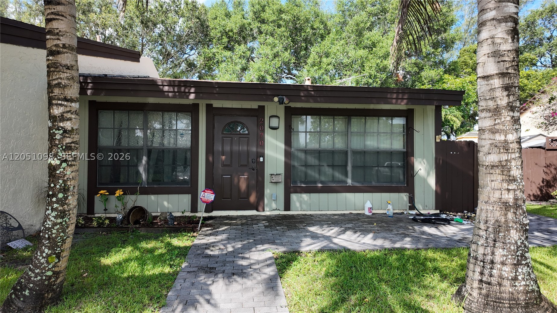 Pembroke Pines photo 1