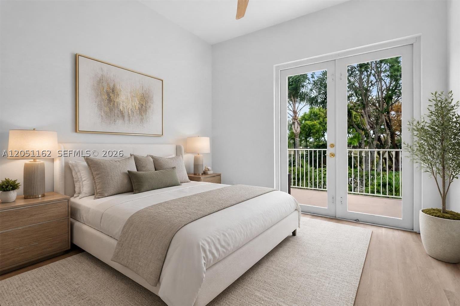 Miramar photo 3