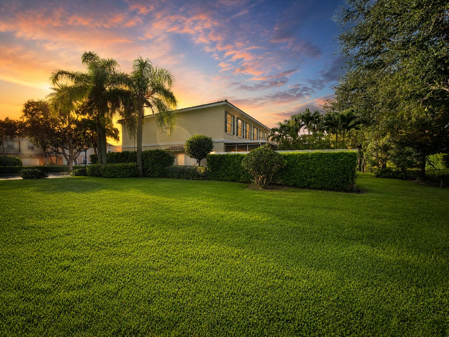 Palm Beach Gardens photo 2