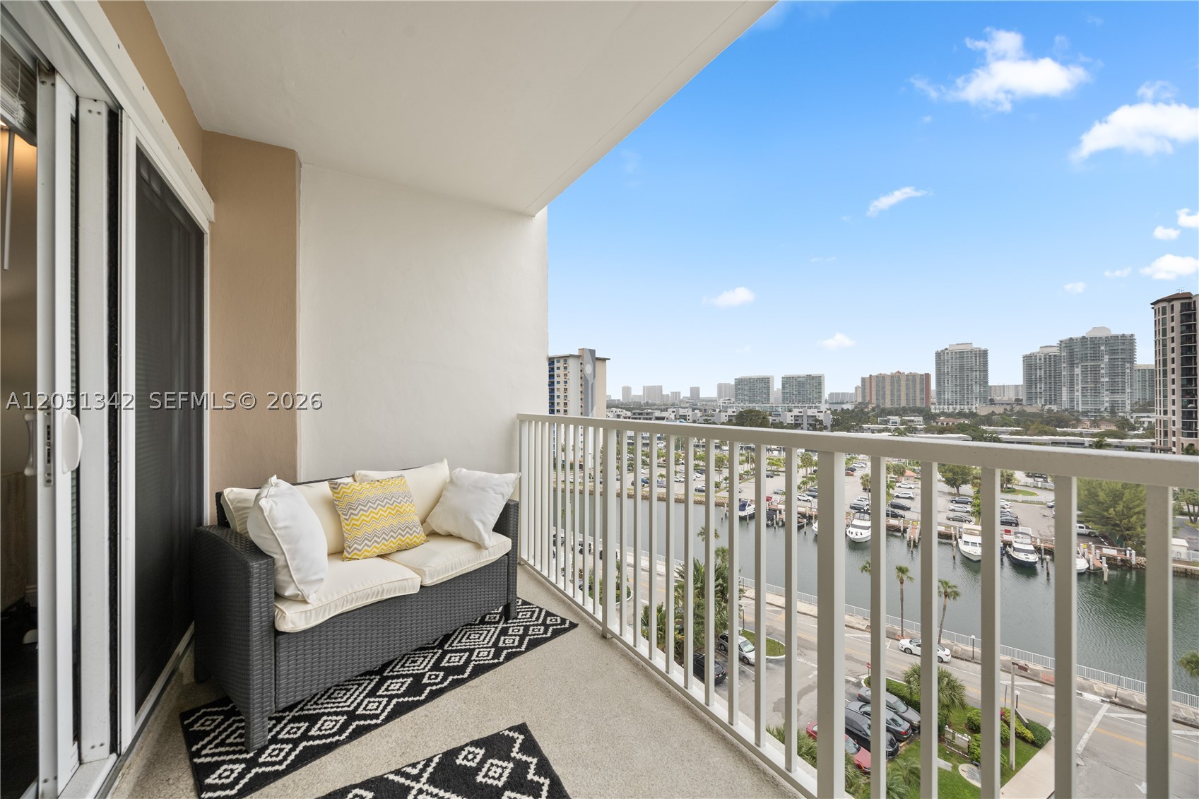 Sunny Isles Beach photo 1