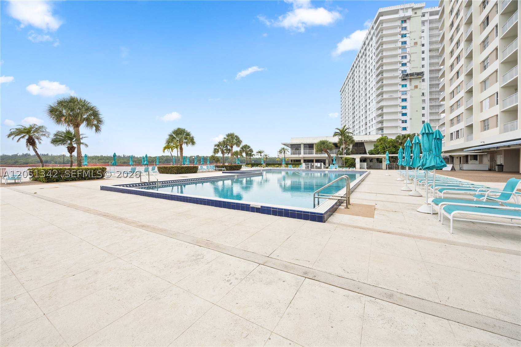 Sunny Isles Beach photo 2