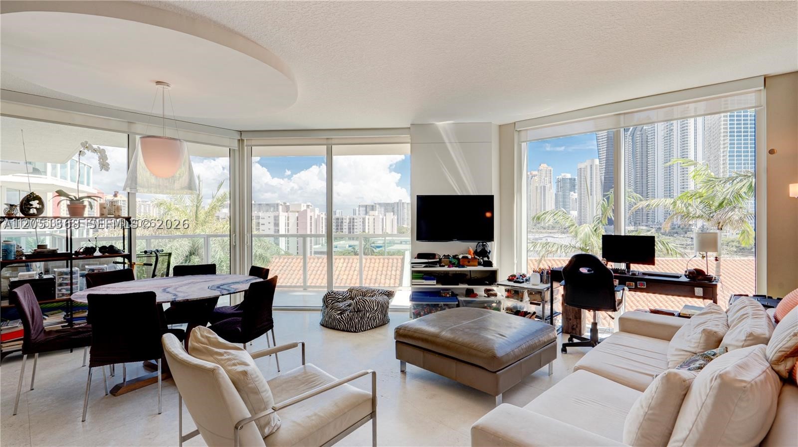 Sunny Isles Beach photo 1