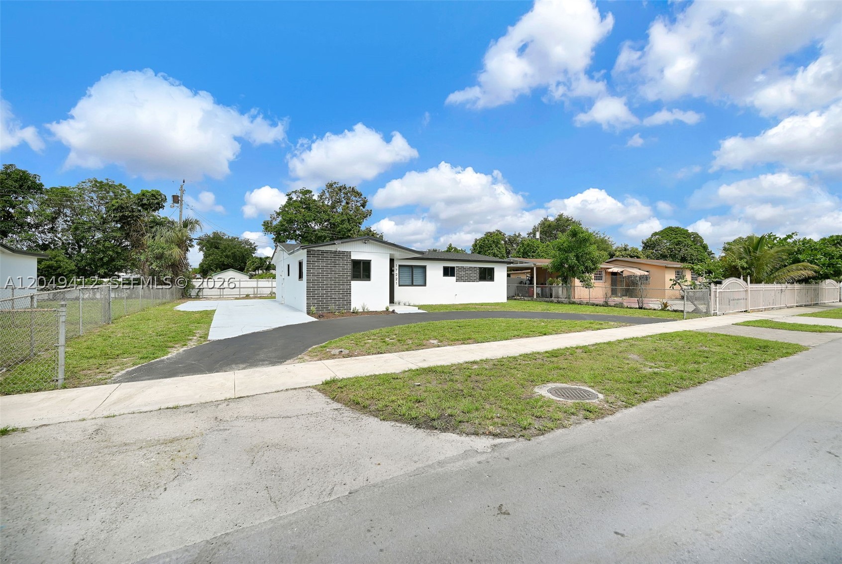 Miami Gardens photo 2