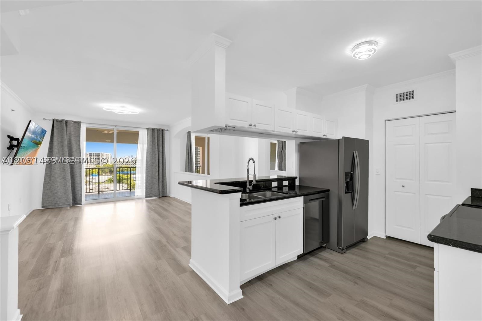Sunny Isles Beach photo 5
