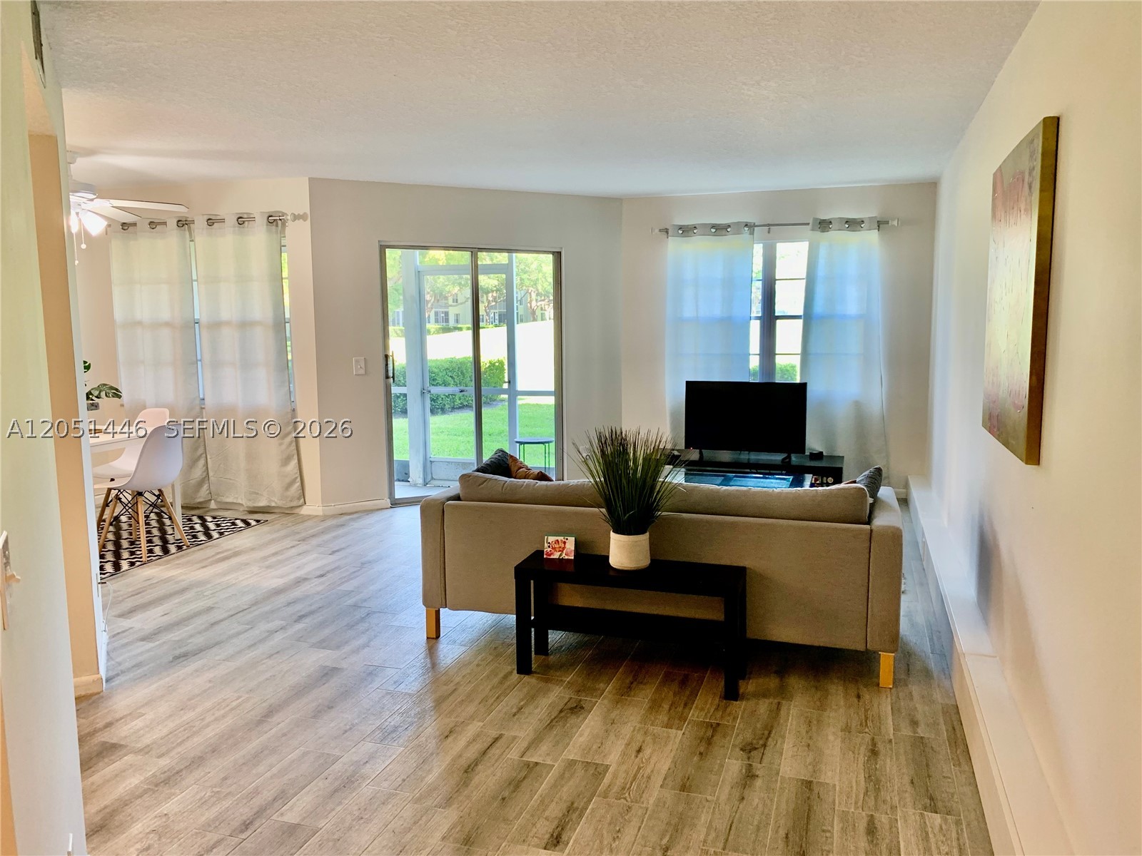 Pembroke Pines photo 3