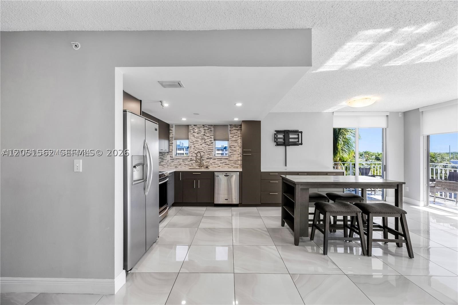 North Miami Beach photo 3