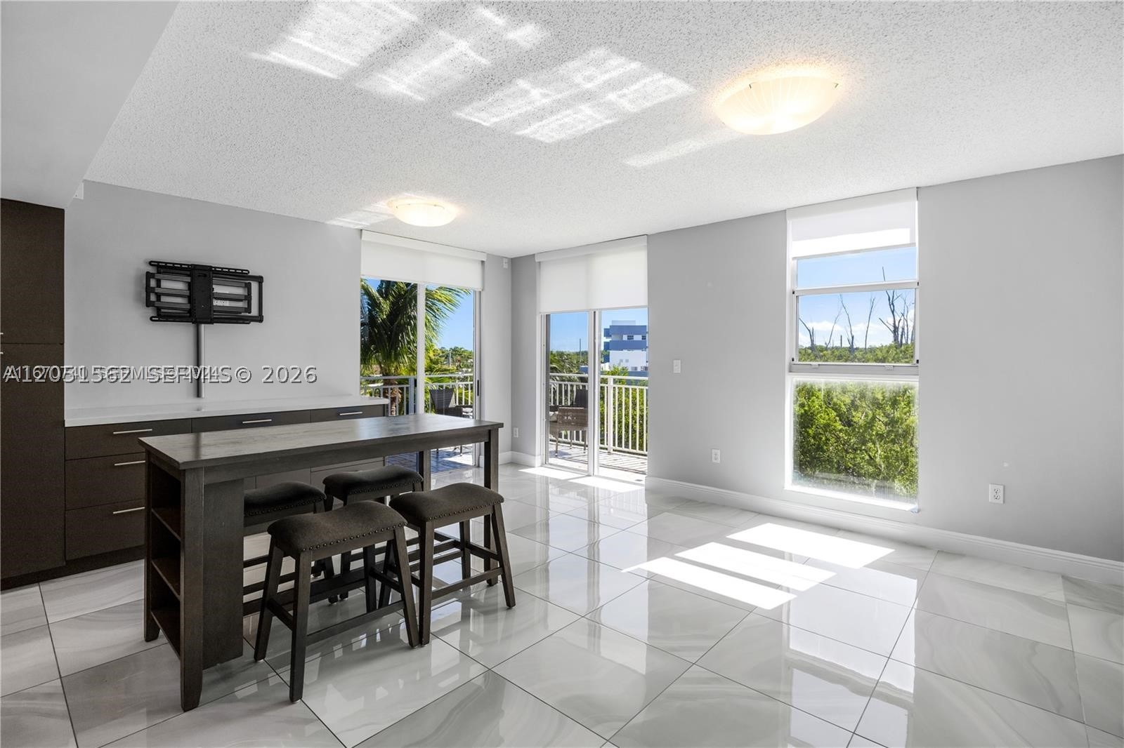 North Miami Beach photo 4
