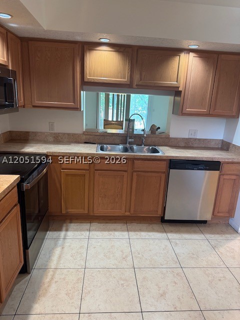 Pembroke Pines photo 1